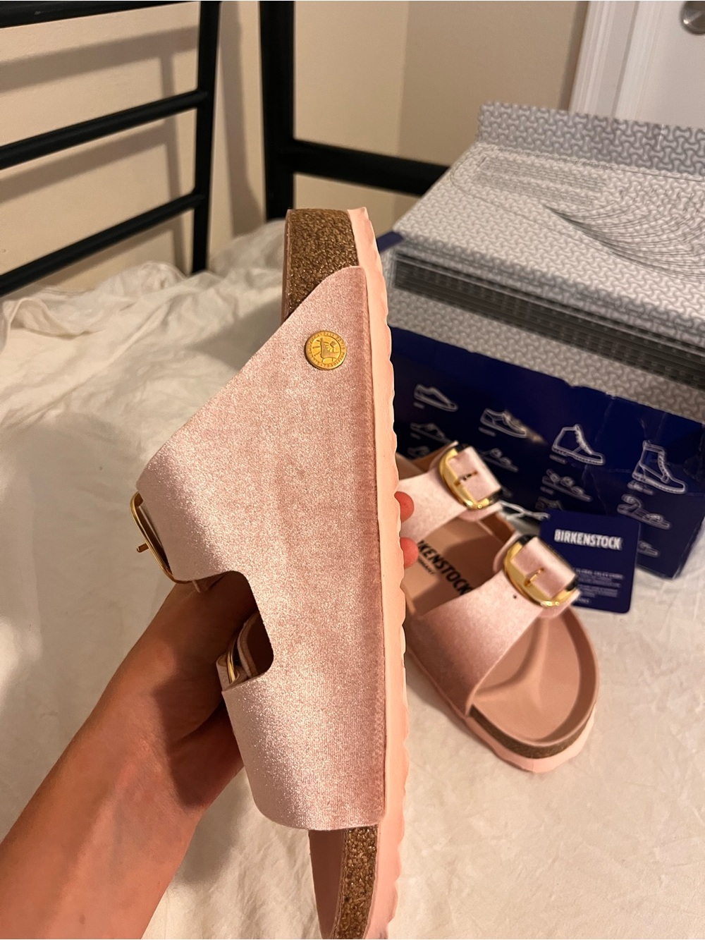 Birkenstock woman’s Arizona Sandals in Light Pink with Gold Buckles - Picture 3 of 8